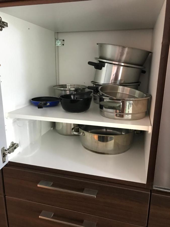 Grosse & Voll Ausgestattete Apartments, Studios, Doppelzimmer, Workspace, Parkplatz, Netflix, Prime & Schnelles Wifi In Ruhiger Lage Mit Garten 鲁多尔施塔特 外观 照片